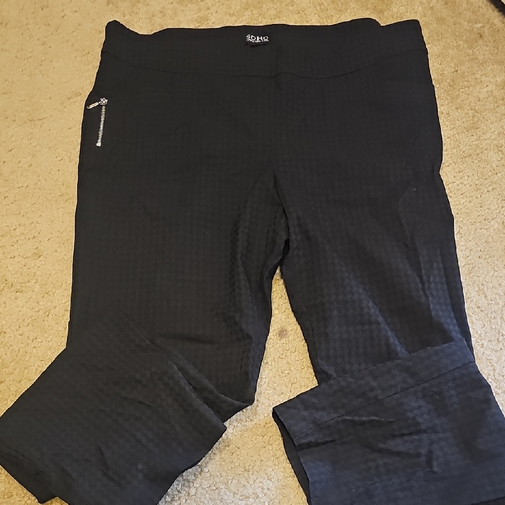 Soho Black Houndstooth Pants
